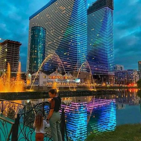 Orbi City Apartment Batoemi Buitenkant foto