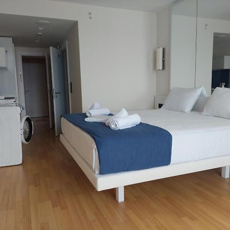 Orbi City Apartment Batoemi Buitenkant foto